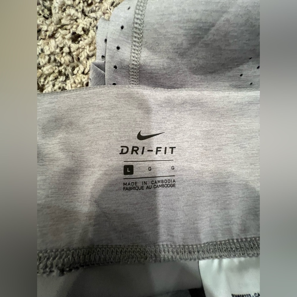 Nike Gray Dri-FIT Athletic Leggings with Perforated Detail - Picture 7 of 7
